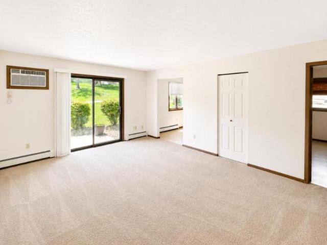 2 bedroom, Canfield OH 44406 104813664