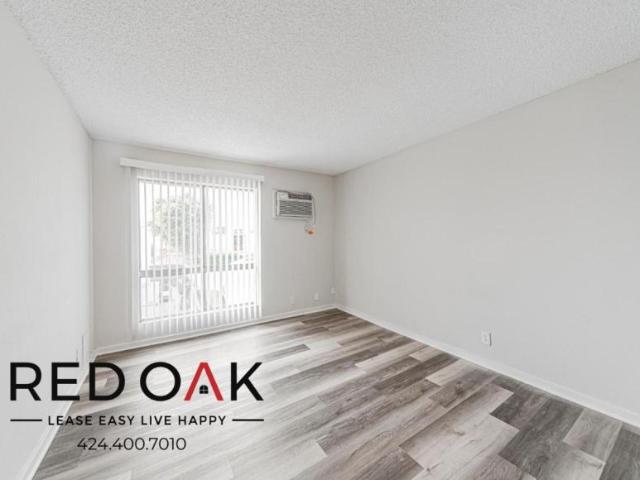 2 bedroom, Canoga Park CA 91304 LS104735896