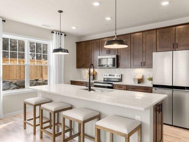 2 bedroom, Canton MA 02021 105493063
