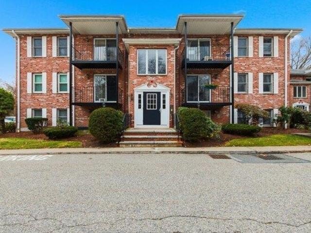 2 bedroom, Canton MA 02021 105495875