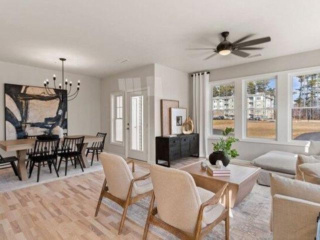 2 bedroom, Canton MA 02021 105497759