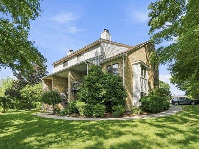 2 bedroom, Canton MA 02021 105560898