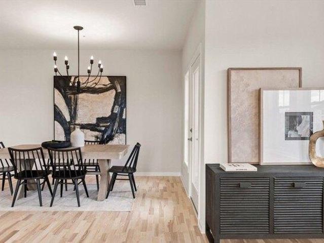 2 bedroom, Canton MA 02021 105516215