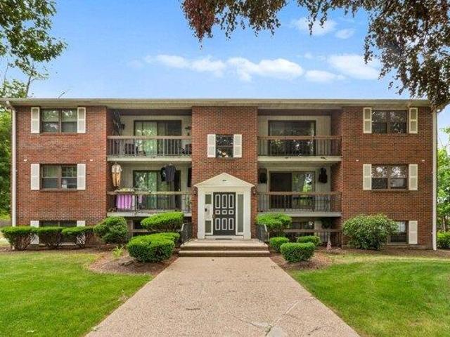 2 bedroom, Canton MA 02021 105535414