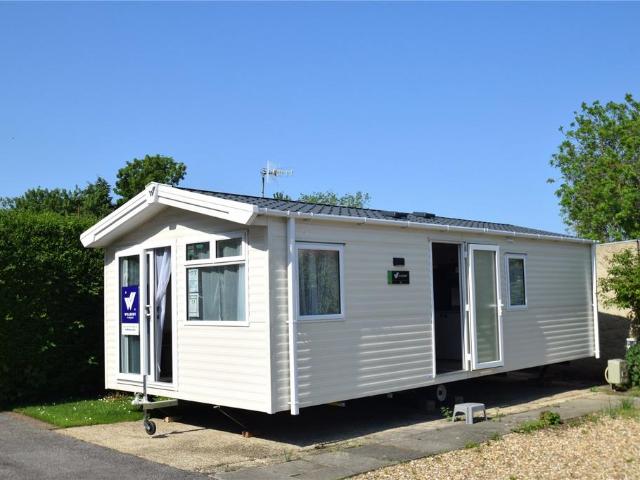 2 bedroom detached house for sale
