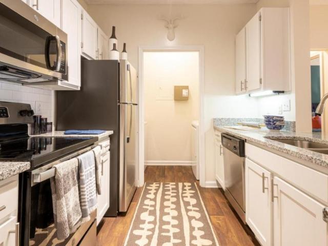 2 bedroom, Cary NC 27511 103971739