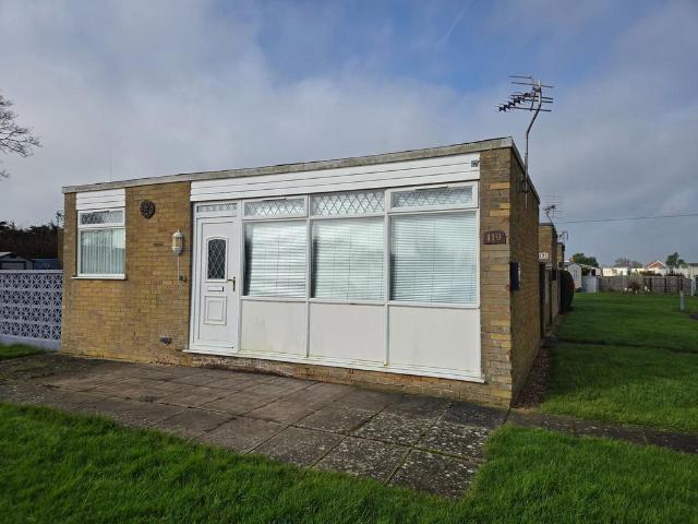 2 bedroom chalet for sale