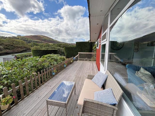 2 bedroom chalet for sale