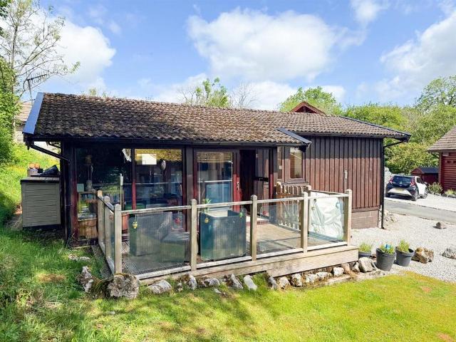 2 bedroom chalet for sale
