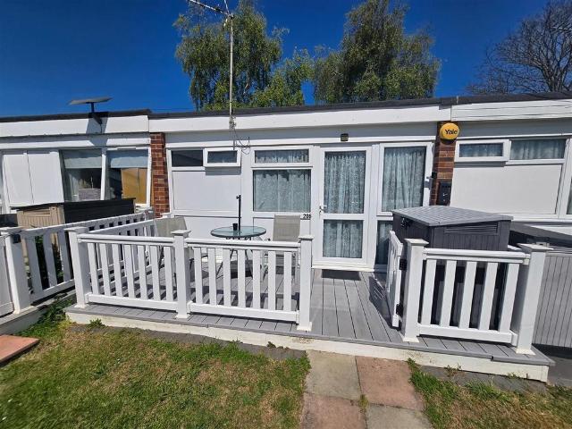 2 bedroom chalet for sale