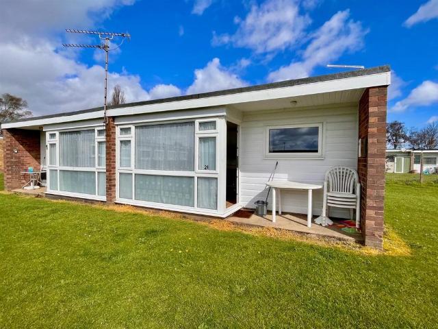 2 bedroom chalet for sale