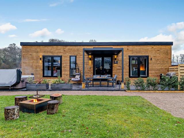 2 bedroom chalet for sale