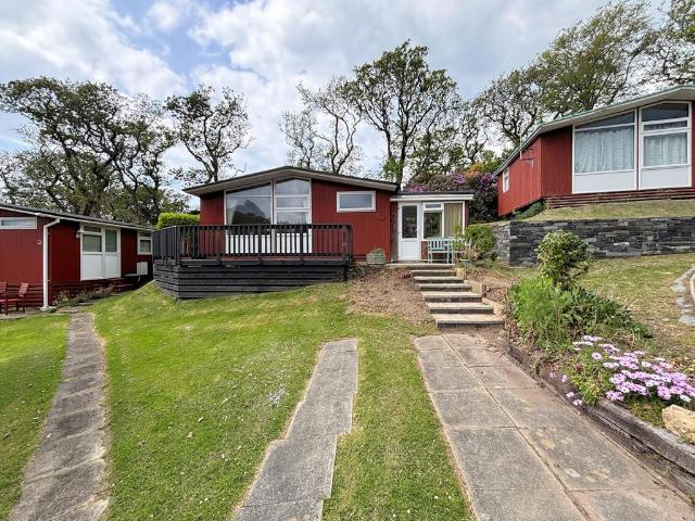 2 bedroom chalet for sale