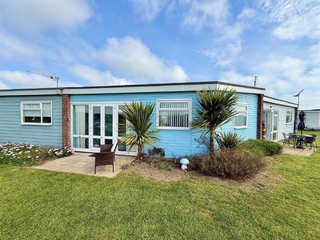 2 bedroom chalet for sale