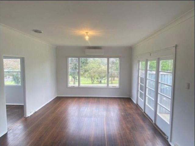 2 Bedroom Charming Cottage