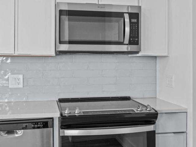2 bedroom, Charleston SC 29403 105673251