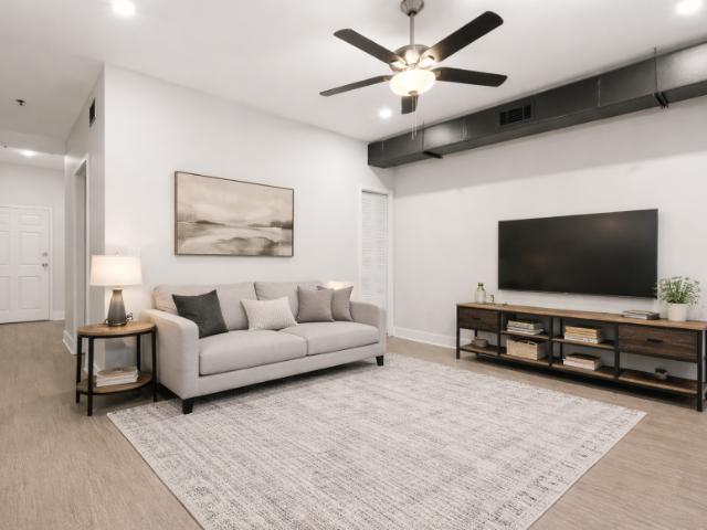 2 bedroom, Charleston SC 29403 LS105210282