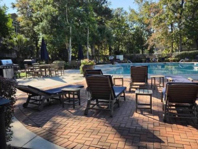 2 bedroom, Charleston SC 29412 106110313