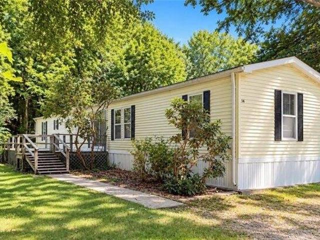 2 bedroom, Charlestown RI 02813 105516545