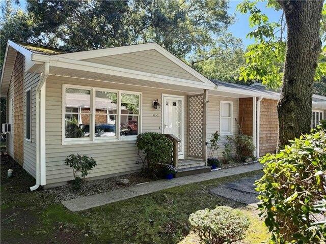 2 bedroom, Charlestown RI 02813 105658325