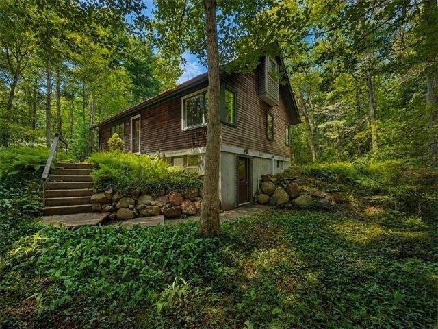 2 bedroom, Charlestown RI 02813 105681009