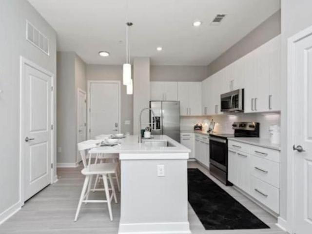 2 bedroom, Charlotte NC 28205 103005222