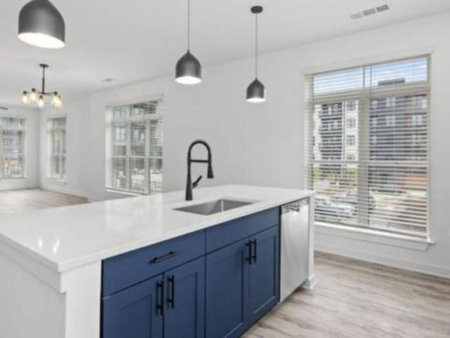 2 bedroom, Charlotte NC 28208 105303173