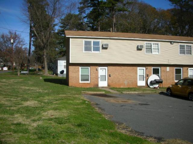2 bedroom, Charlotte NC 28208 106113149