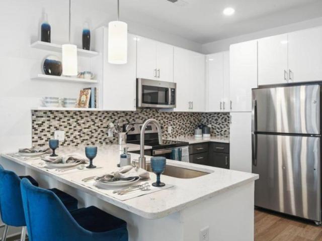 2 bedroom, Charlotte NC 28203 103005241