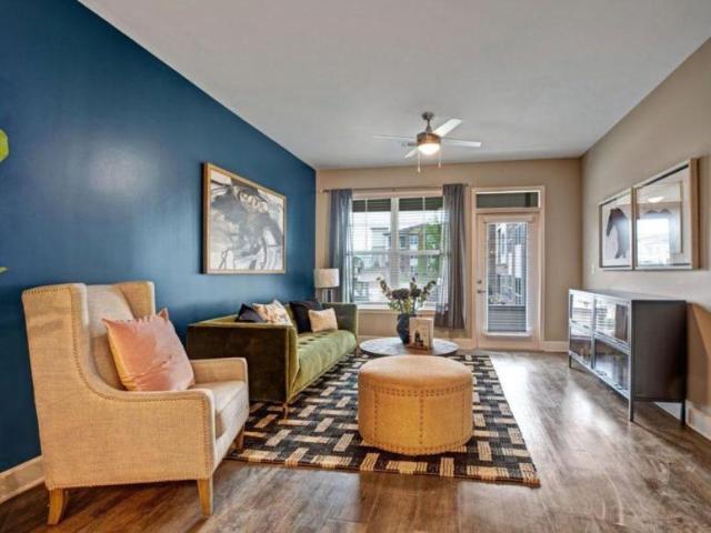 2 bedroom, Charlotte NC 28216 LS105371547