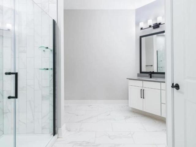2 bedroom, Charlotte NC 28210 LS101809983