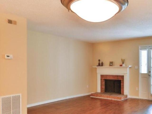 2 bedroom, Charlotte NC 28211 LS104200075