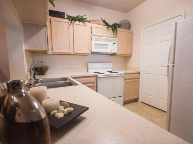 2 bedroom, Charlotte NC 28277 LS105298681