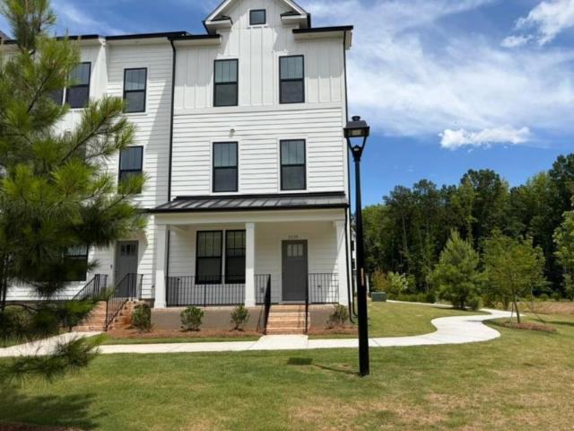 2 bedroom, Charlotte NC 28277 105641247