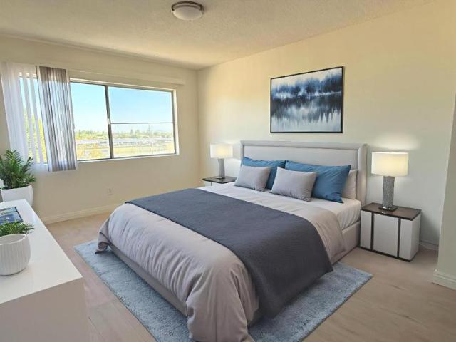2 bedroom, Chatsworth CA 91311 103295836