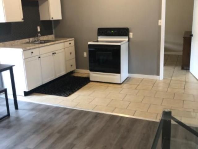 2 bedroom, Chester WV 26034 105700234