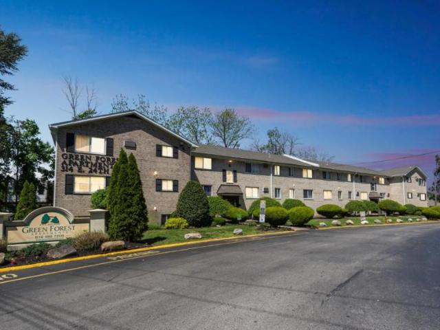 2 bedroom, Chester PA 19013 LS104929749