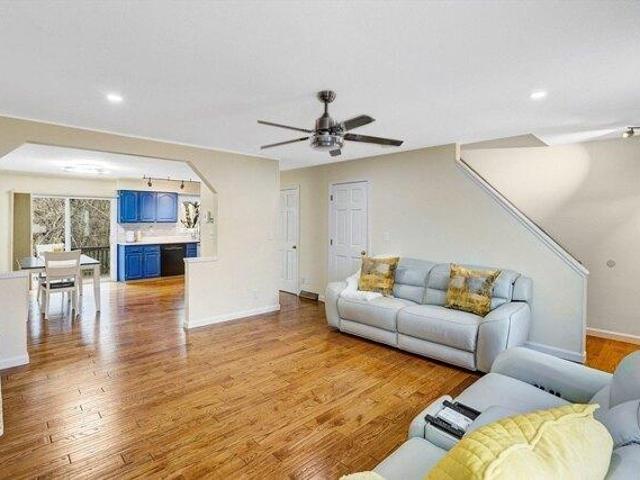 2 bedroom, Chicopee MA 01020 105278086