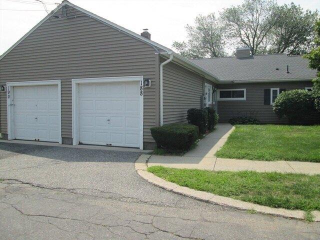 2 bedroom, Chicopee MA 01022 105340789