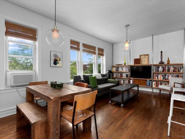 2 bedroom, Chicago IL 60640 LS105437778