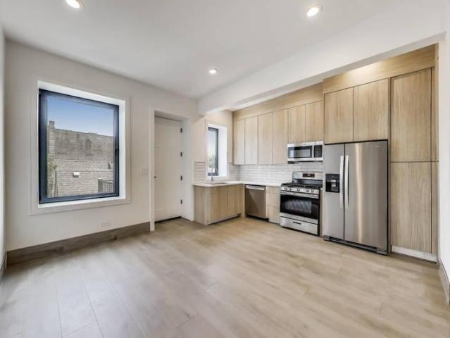 2 bedroom, Chicago IL 60647 94935832