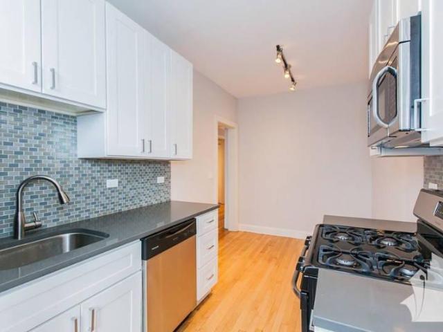 2 bedroom, Chicago IL 60647 106003741