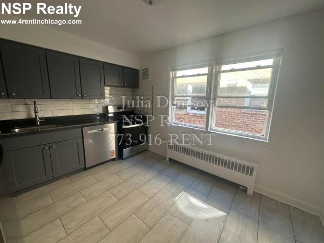 2 bedroom, Chicago IL 60645 105349529