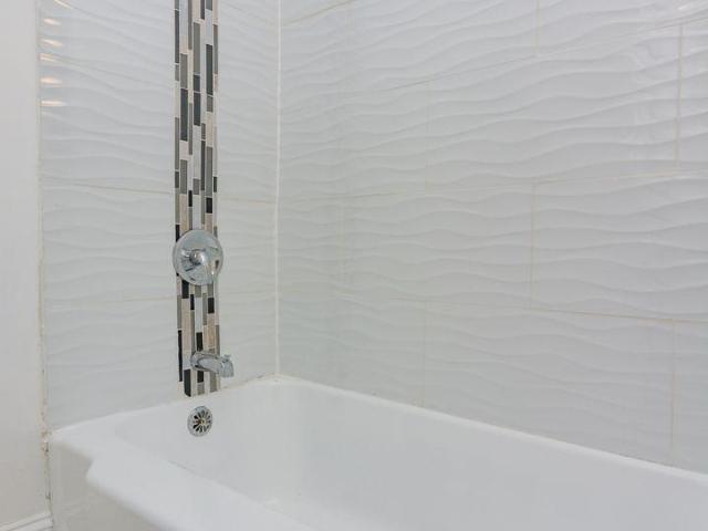 2 bedroom, Chicago IL 60649 95881201
