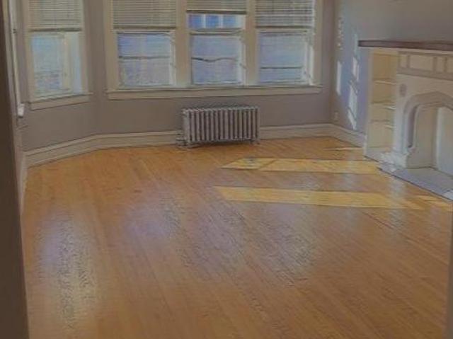 2 bedroom, Chicago IL 60649 106028335