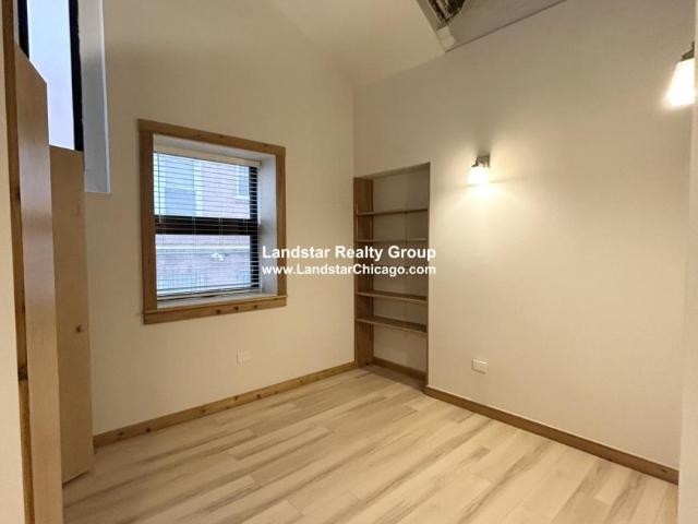 2 bedroom, Chicago IL 60653 101778780