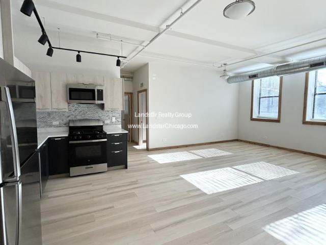 2 bedroom, Chicago IL 60653 101778807