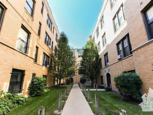 2 bedroom, Chicago IL 60651 105393906