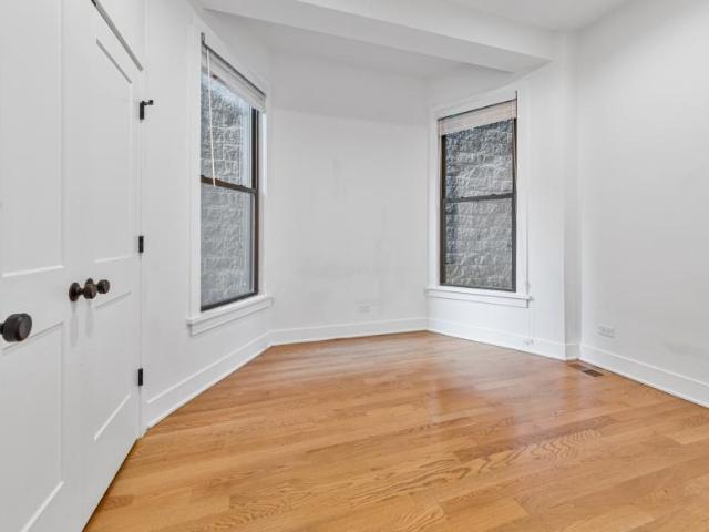 2 bedroom, Chicago IL 60657 101779724