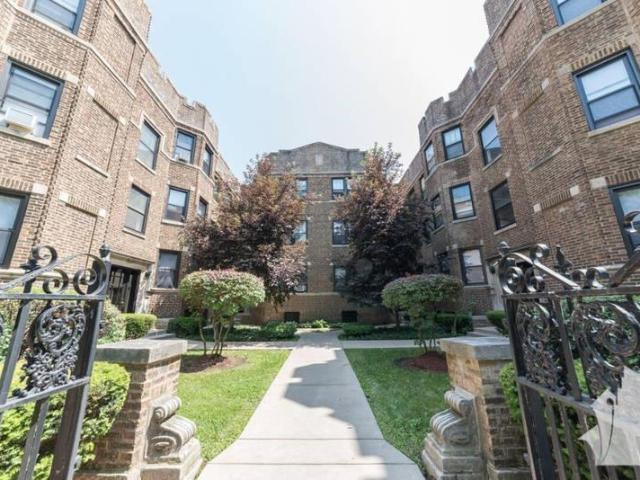 2 bedroom, Chicago IL 60657 105820418